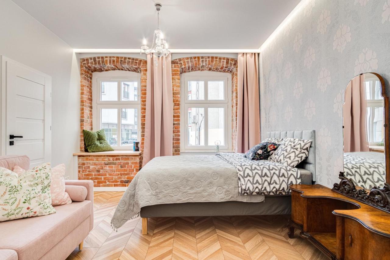 Pleasant ~ 700m Main Square - Self Check-in 24h Apartament Wrocław